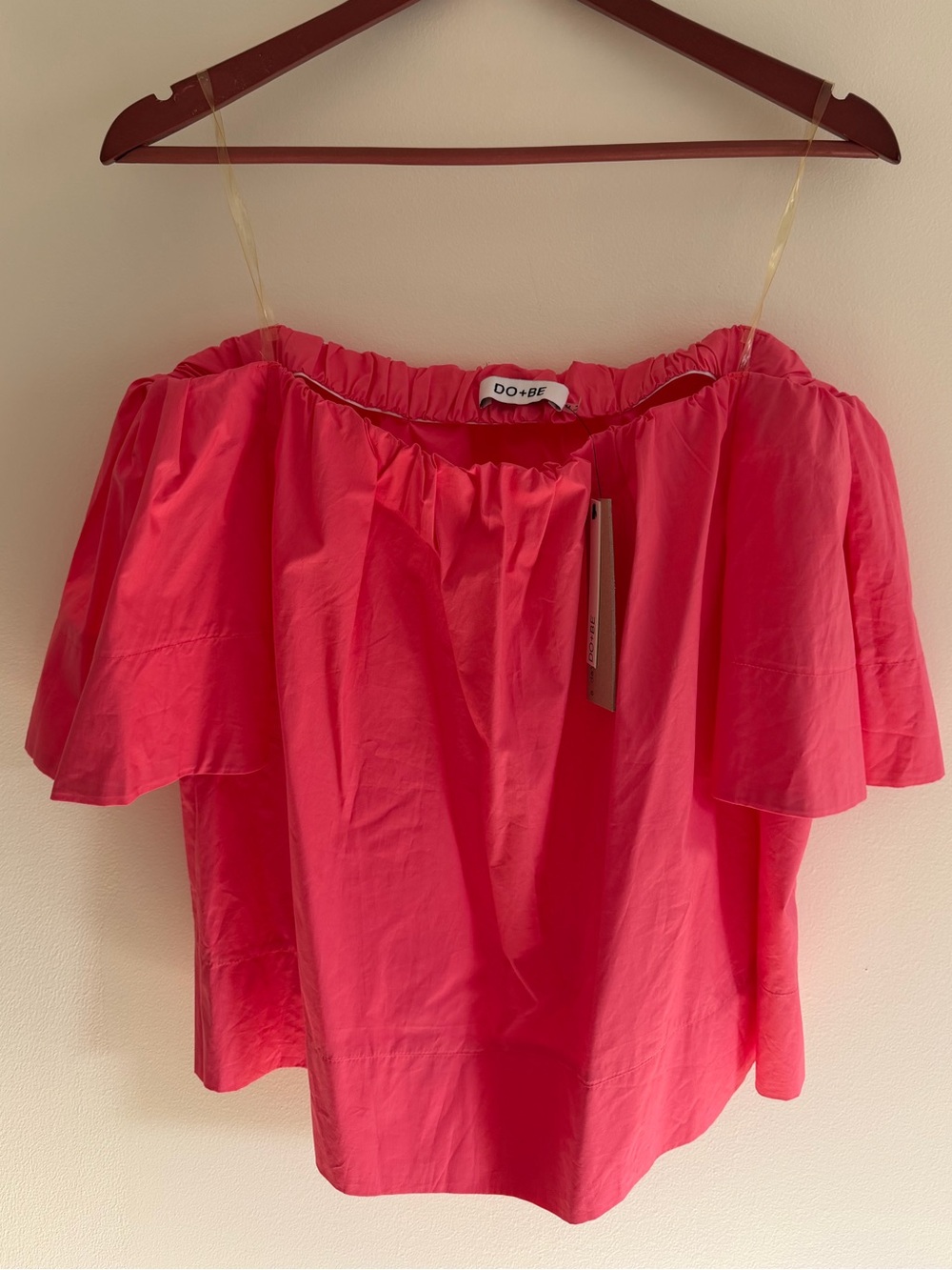 NWT DO+BE Off-Shoulder Flutter Sleeve Top in Bright Salmon Pink